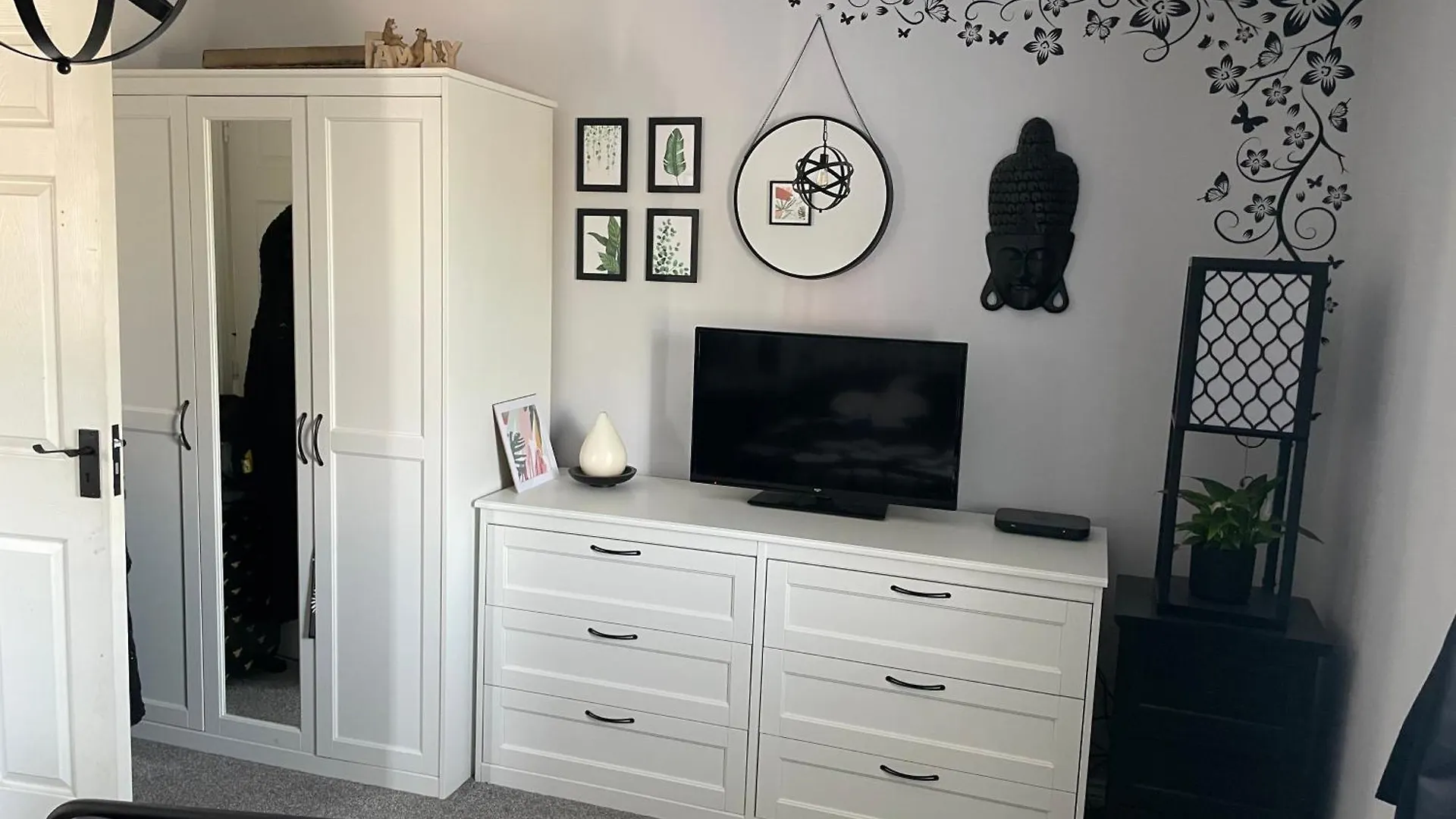 홈스테이 Cosy Home From Home With Private Bathroom - Free Parking 카디프